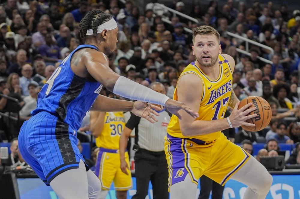 人开始讨论 人开始讨论