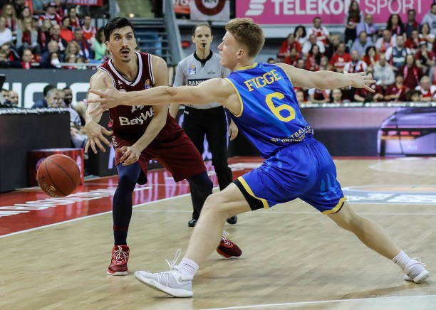 返赛场的制 返赛场的制