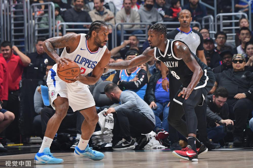 进攻方面贡 进攻方面贡